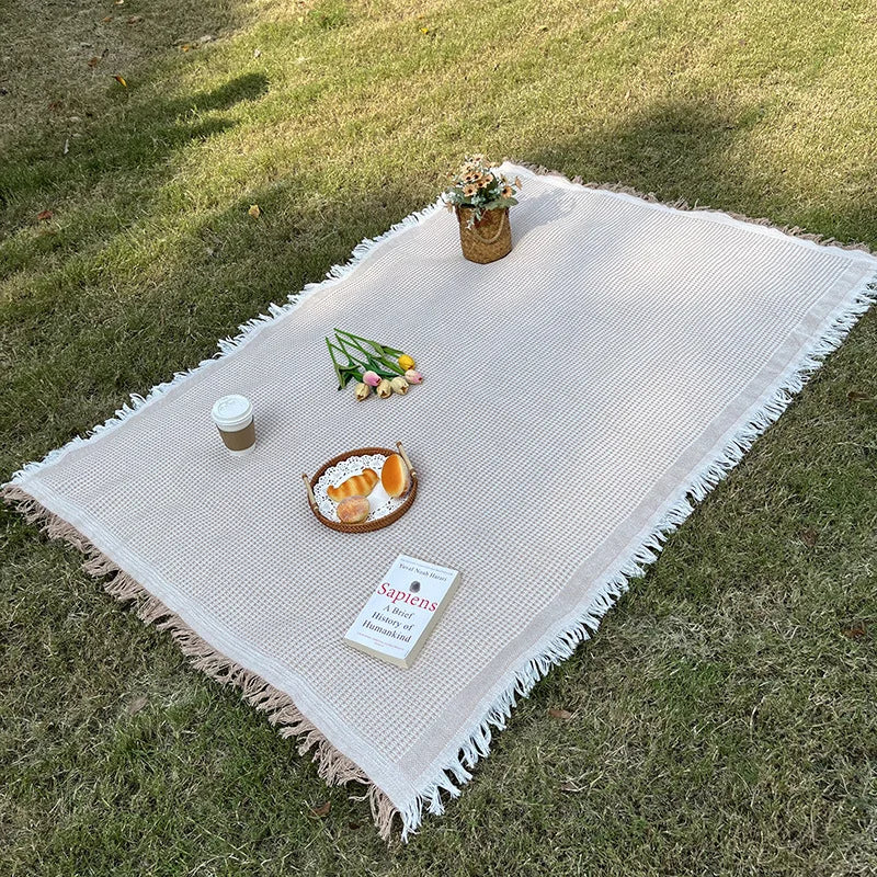 Portable Moisture-Proof Picnic Mat